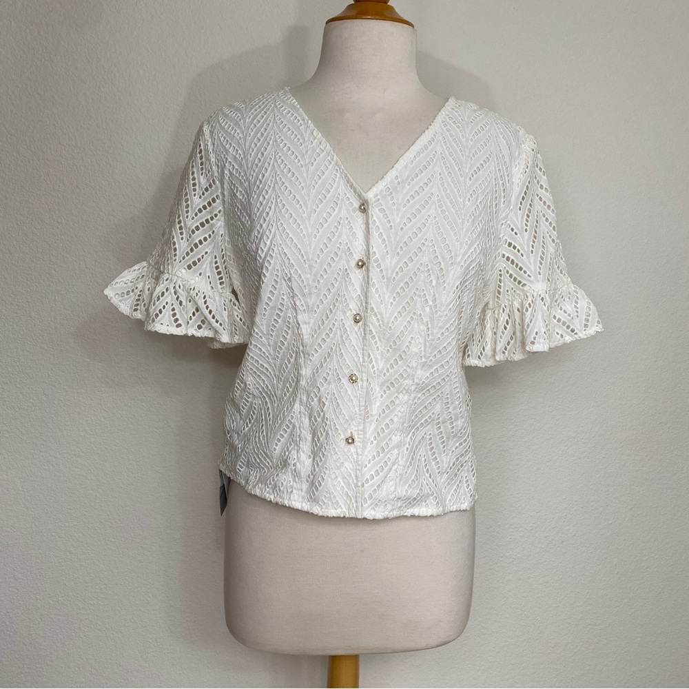 NWT New JNSQ Women's White Crochet Ruffle Sleeve Boxy Paola Blouse Size Size 4